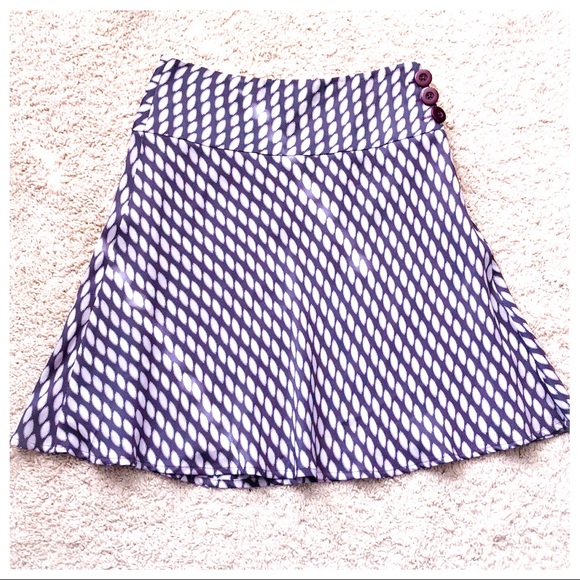 Ann Taylor Dresses & Skirts - ❤️Beautiful Taupe color Ann Taylor skirt Aline❤️